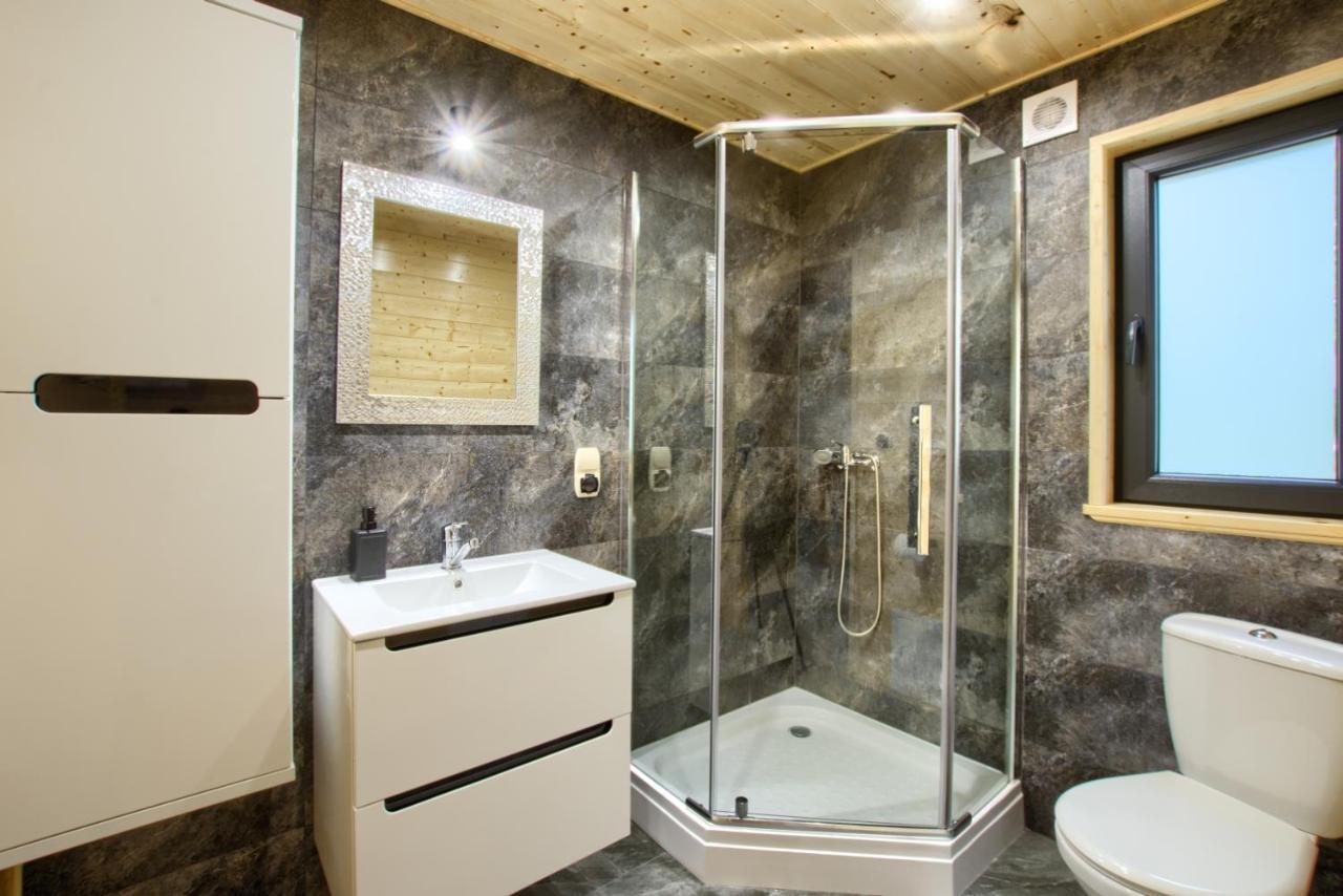 Kolorowe Domki Rewal, 200M Do Plazy, Morza Uwielbiany Przez Rodziny Z Dziecmi Extérieur photo
